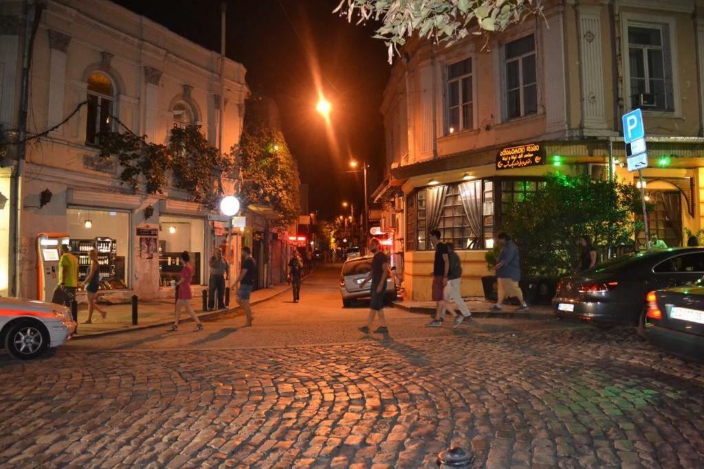 Hotel Mmg Tbilisi Bagian luar foto